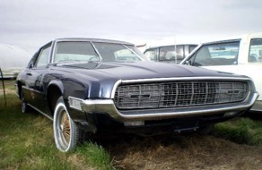 RV Storage In Strathmore